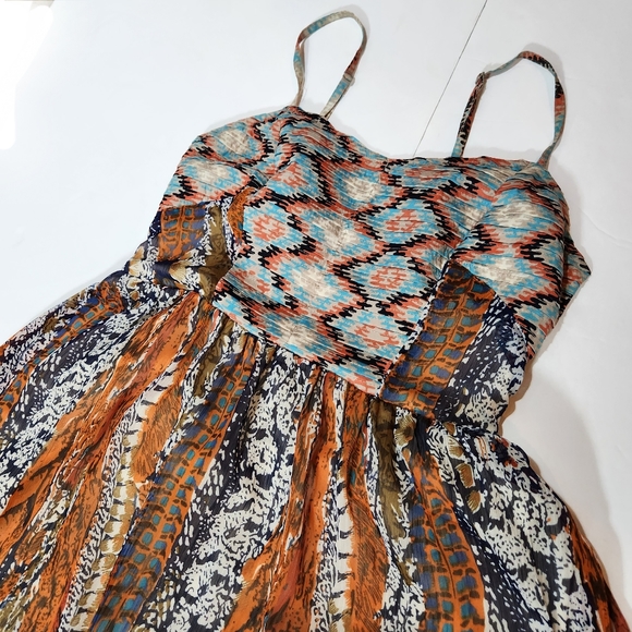 Band of Gypsies Aztec Print Spaghett Strap Ruched Back Lined Dress XS NEW W-642 - Picture 6 of 15